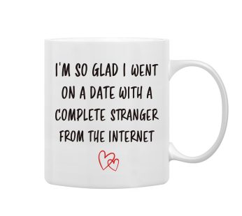 QASHWEY Online Dating Gifts Mug, Valentines Day Long Distance Coffee Mug Tea Cup Gifts for Him Her Girlfriend Boyfriend, I’m So Glad I Went on a Date from the Internet Mug Coffee Cups Ceramic 11oz